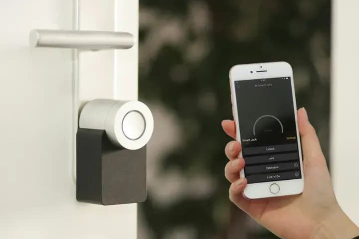 Monitored vs. Unmonitored Home Security